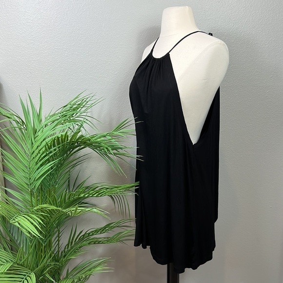 NWT Tobi Open Back Halter Top Black Medium Long - Picture 2 of 9
